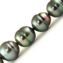 colliers en perles noires de Tahiti